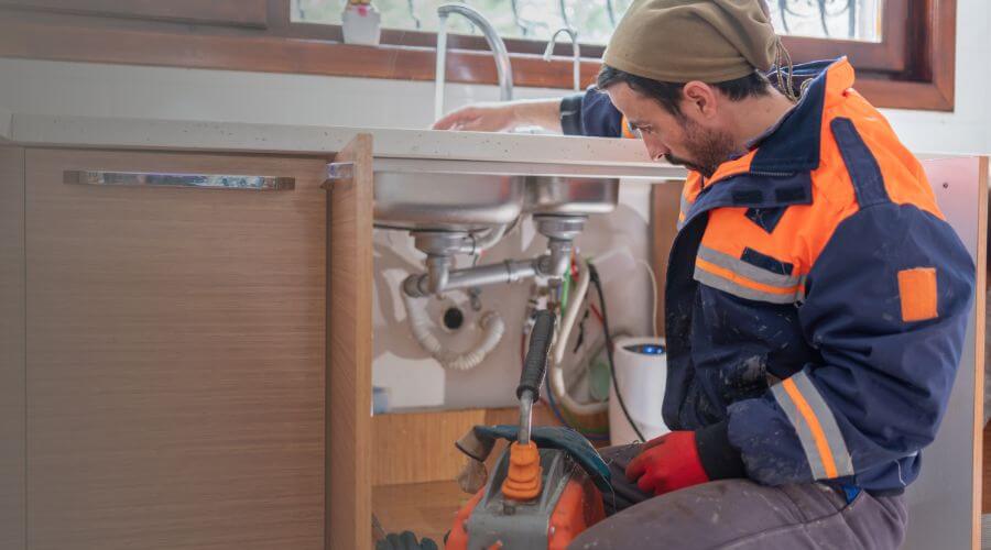 Expert burst pipe repair services in La Vergne, TN